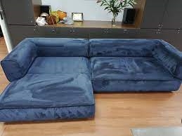 Những Sai Lầm Nghiêm Trọng Khi Tự Giặt Ghế Sofa Tại Nhà