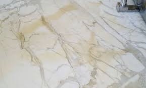 MẸO Xử Lý Vết ố Trên đá-Tạo Vẻ Đẹp Bền Bỉ với Dịch Vụ Đánh Bóng Sàn Đá 